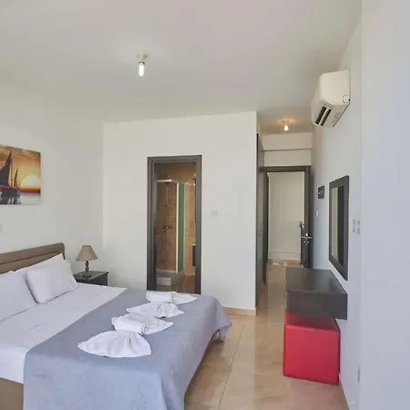 Pearl 18 Villa Protaras