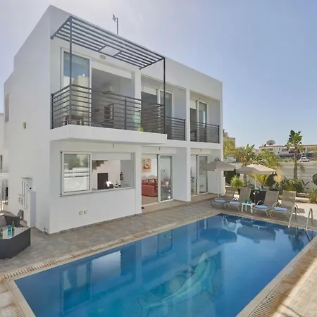 Pearl 18 Villa *